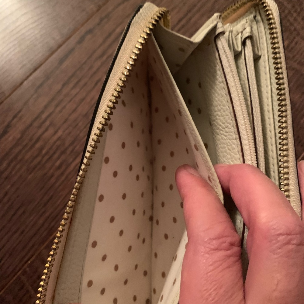 Kate Spade wallet - Picture 11 of 14
